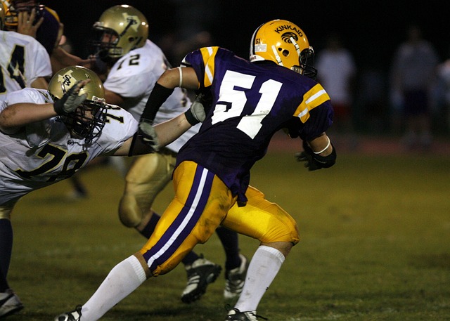 【亚泰视觉】“南岭”升起巨型TIFO.